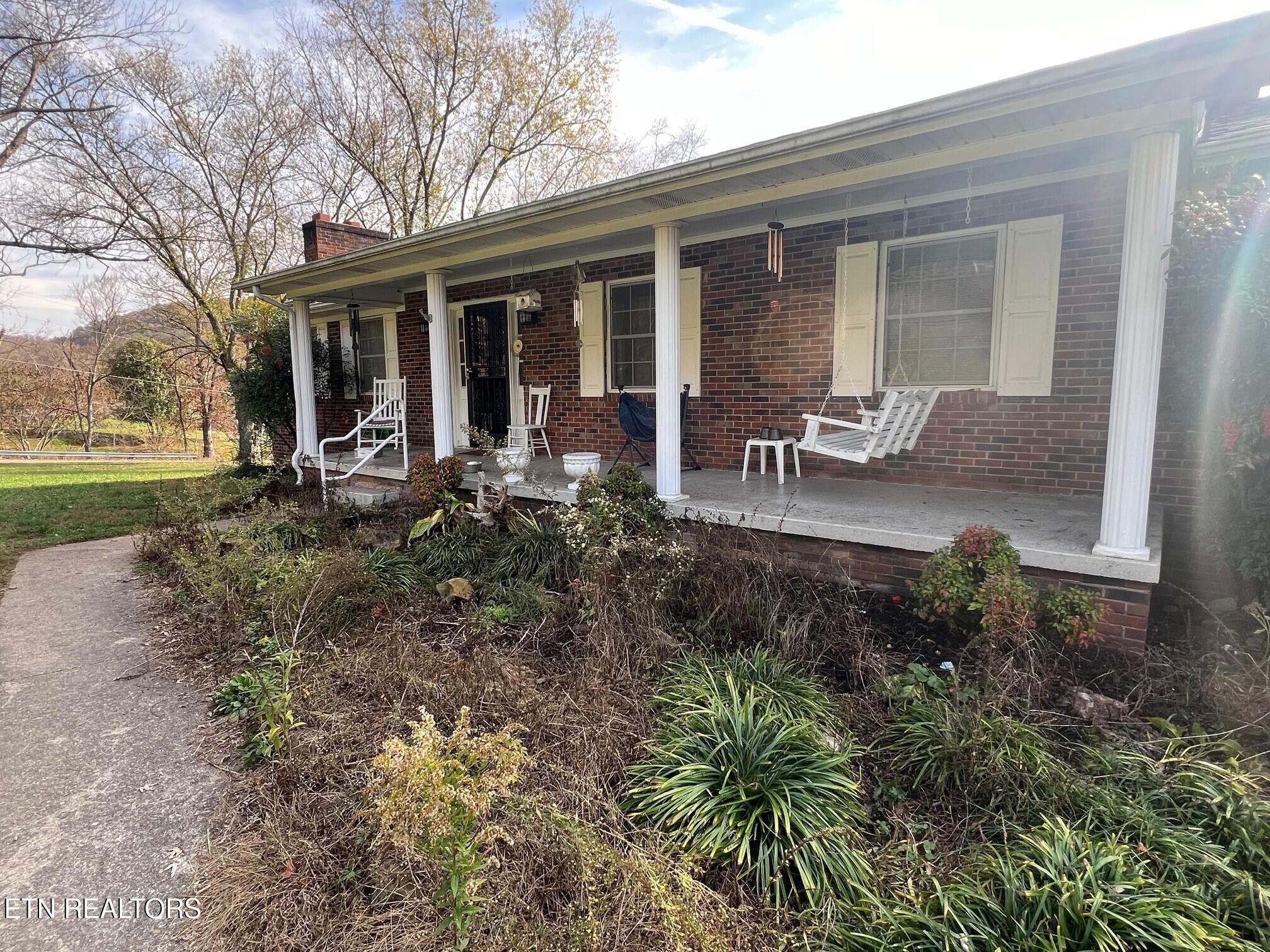 4807 Hickory Valley Road Heiskell, TN 37754 - Photo 2 of 21 Gallery Image 2