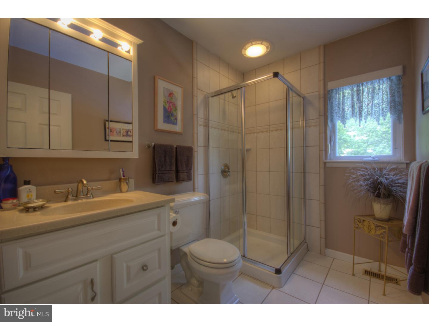755 York Road Mount Laurel, NJ 08054 - Photo 15 of 25