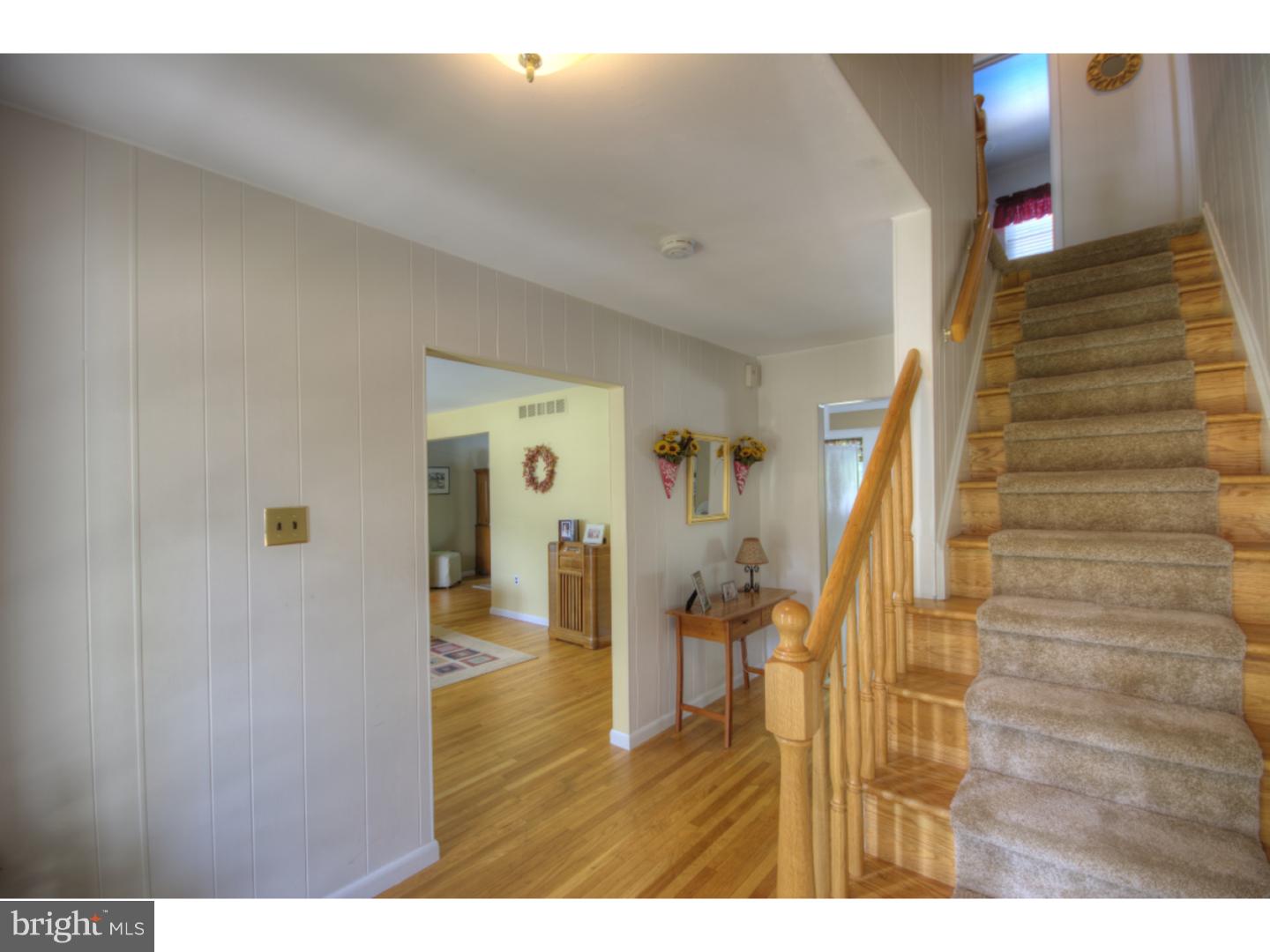 755 York Road Mount Laurel, NJ 08054 - Photo 3 of 25