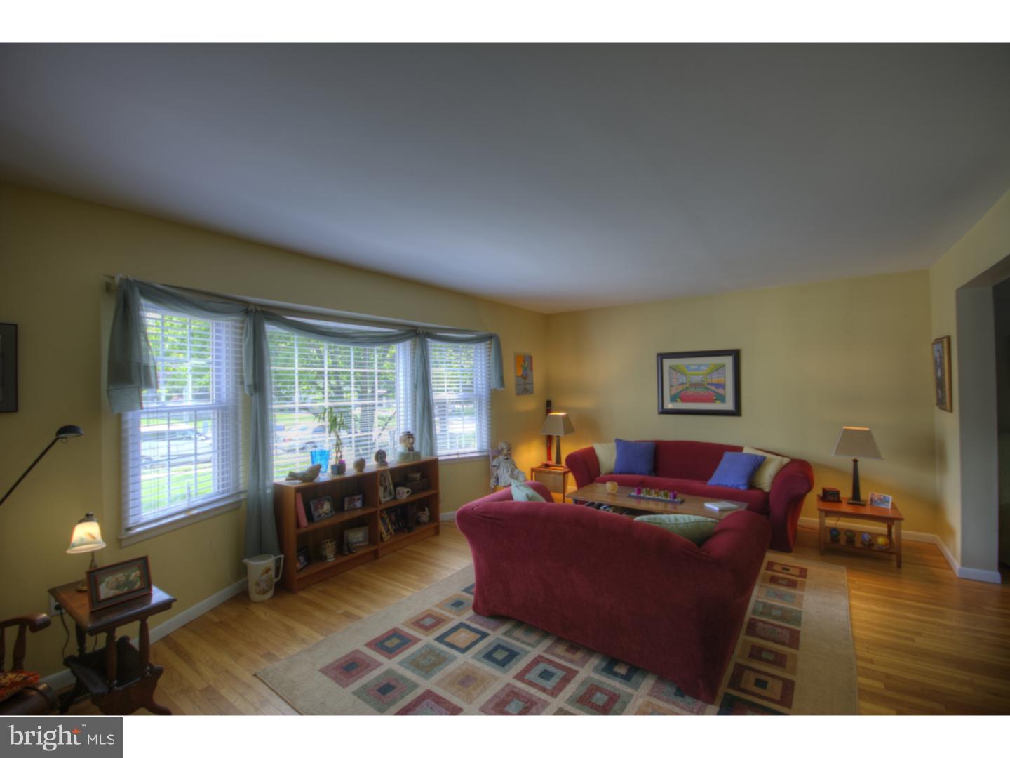 755 York Road Mount Laurel, NJ 08054 - Photo 4 of 25