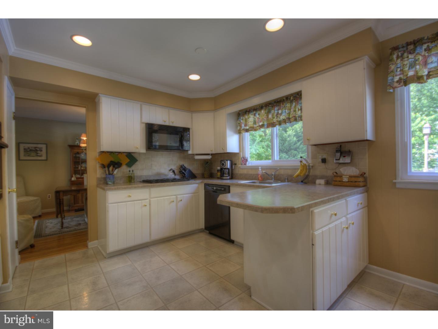 755 York Road Mount Laurel, NJ 08054 - Photo 8 of 25
