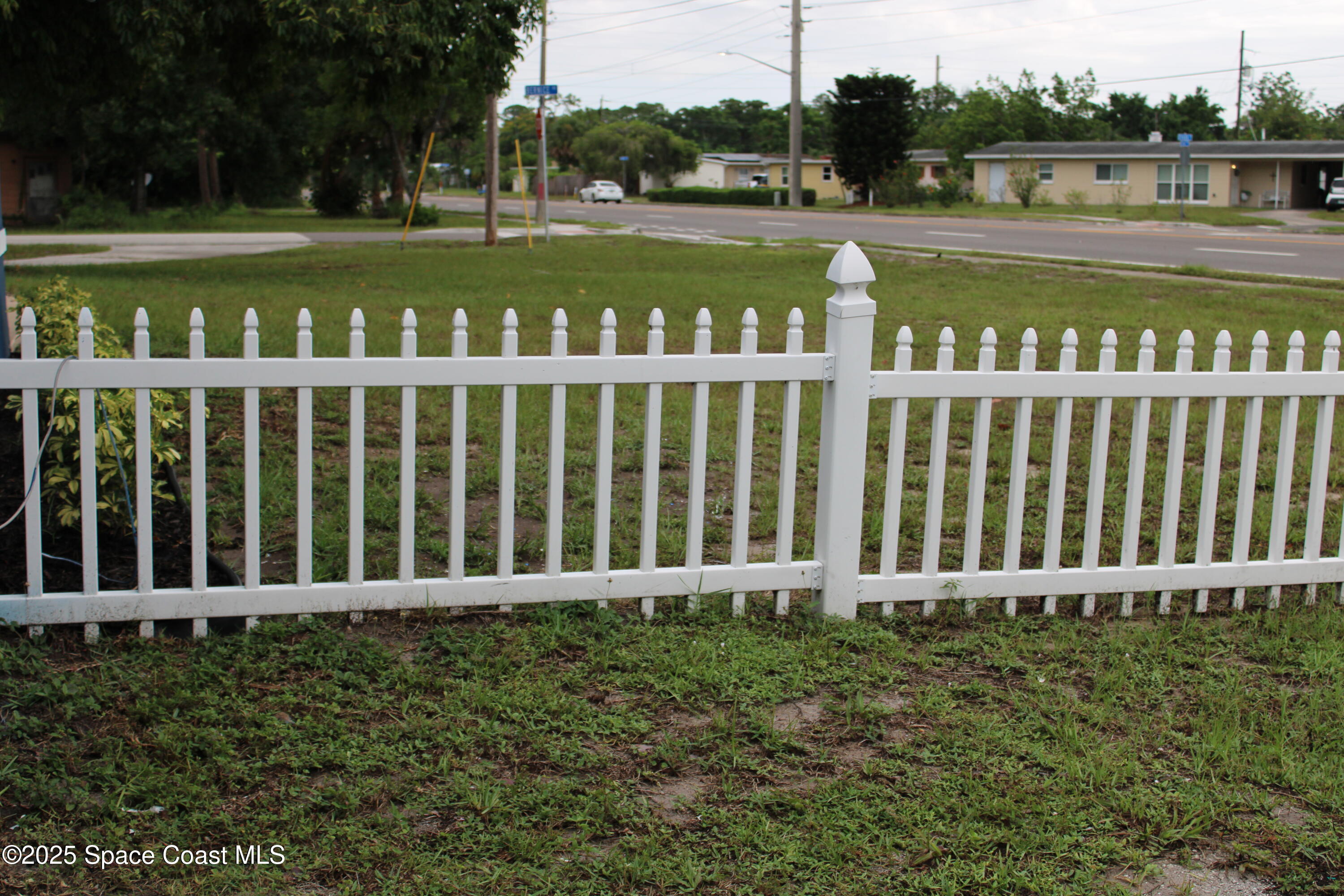 1001 Bernice Road Rockledge, FL 32955 - Photo 39 of 47 Rear Fence_1