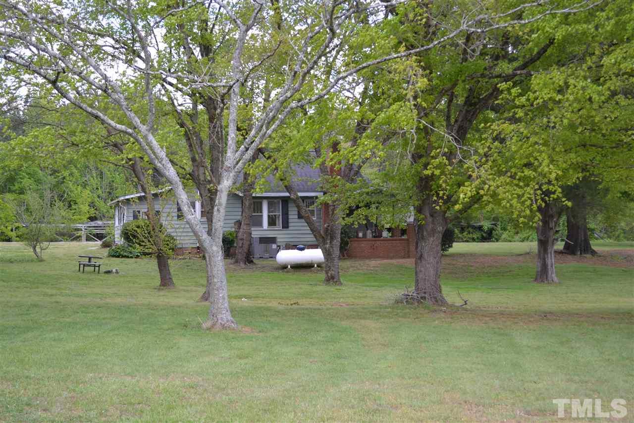 69 Nutbush Road Henderson, NC 27537 - Photo 8 of 12 Gallery Image 8