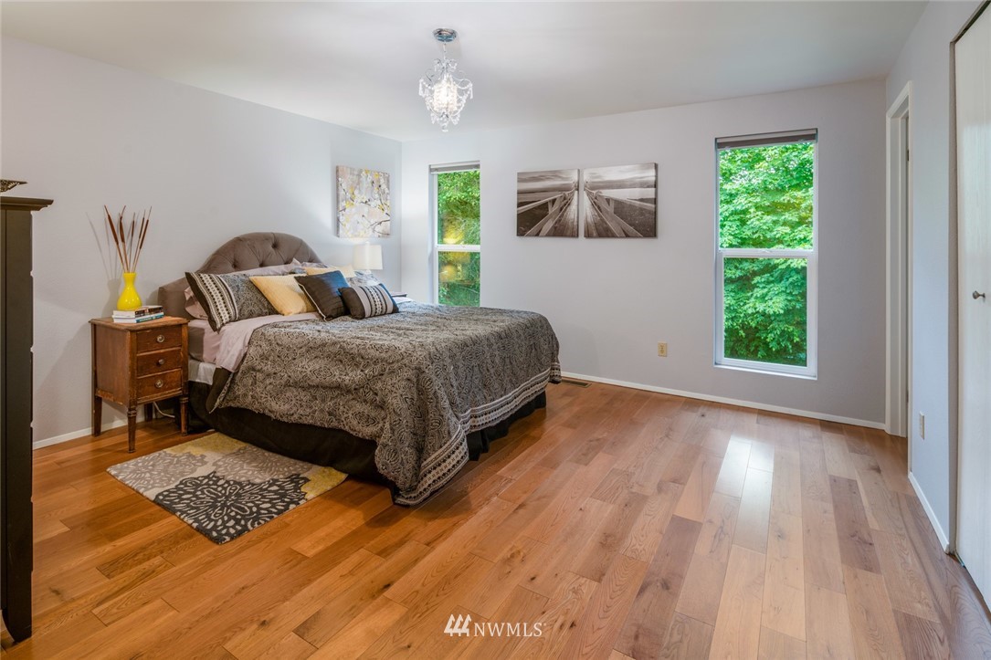 16561 162nd Place Southeast Renton, WA 98058 - Photo 15 of 23 Gallery Image 15