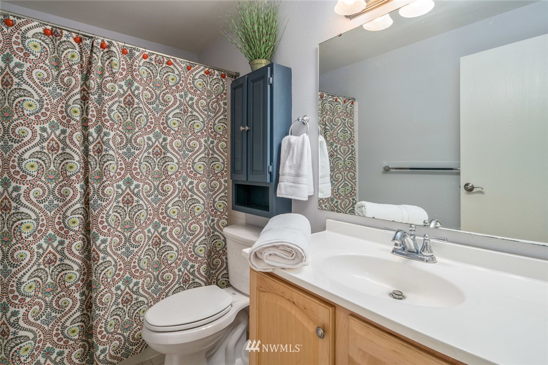 16561 162nd Place Southeast Renton, WA 98058 - Photo 20 of 23 Gallery Image 20