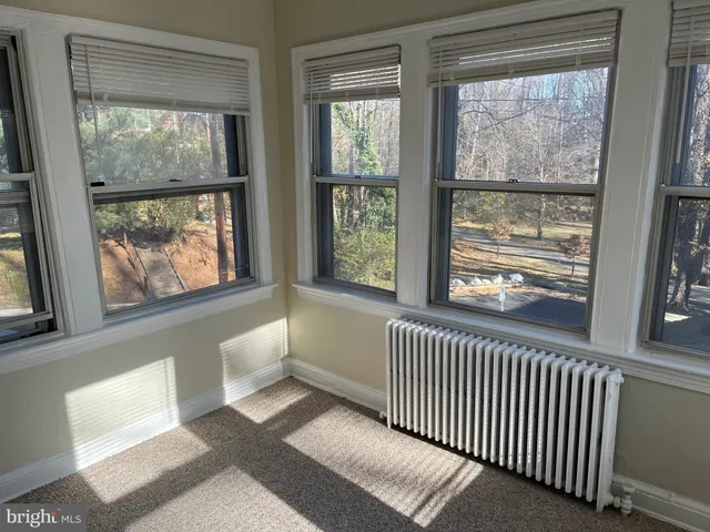 $1,400 | 8009 Garland Avenue, Unit 2, Takoma Park, MD 20912