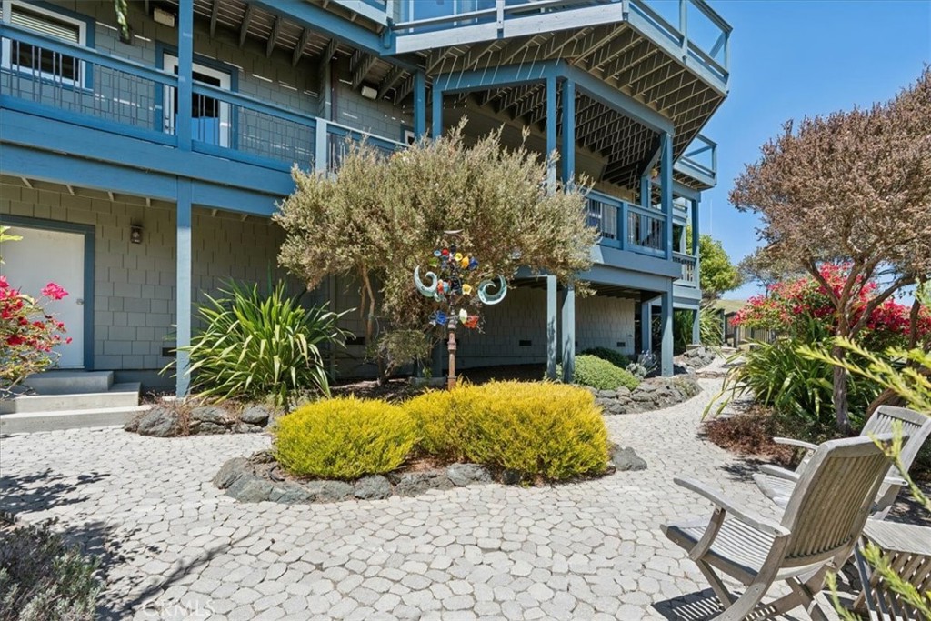 380 Huntington Road Cambria, CA 93428 - Photo 44 of 75 Patio at southwest corner.