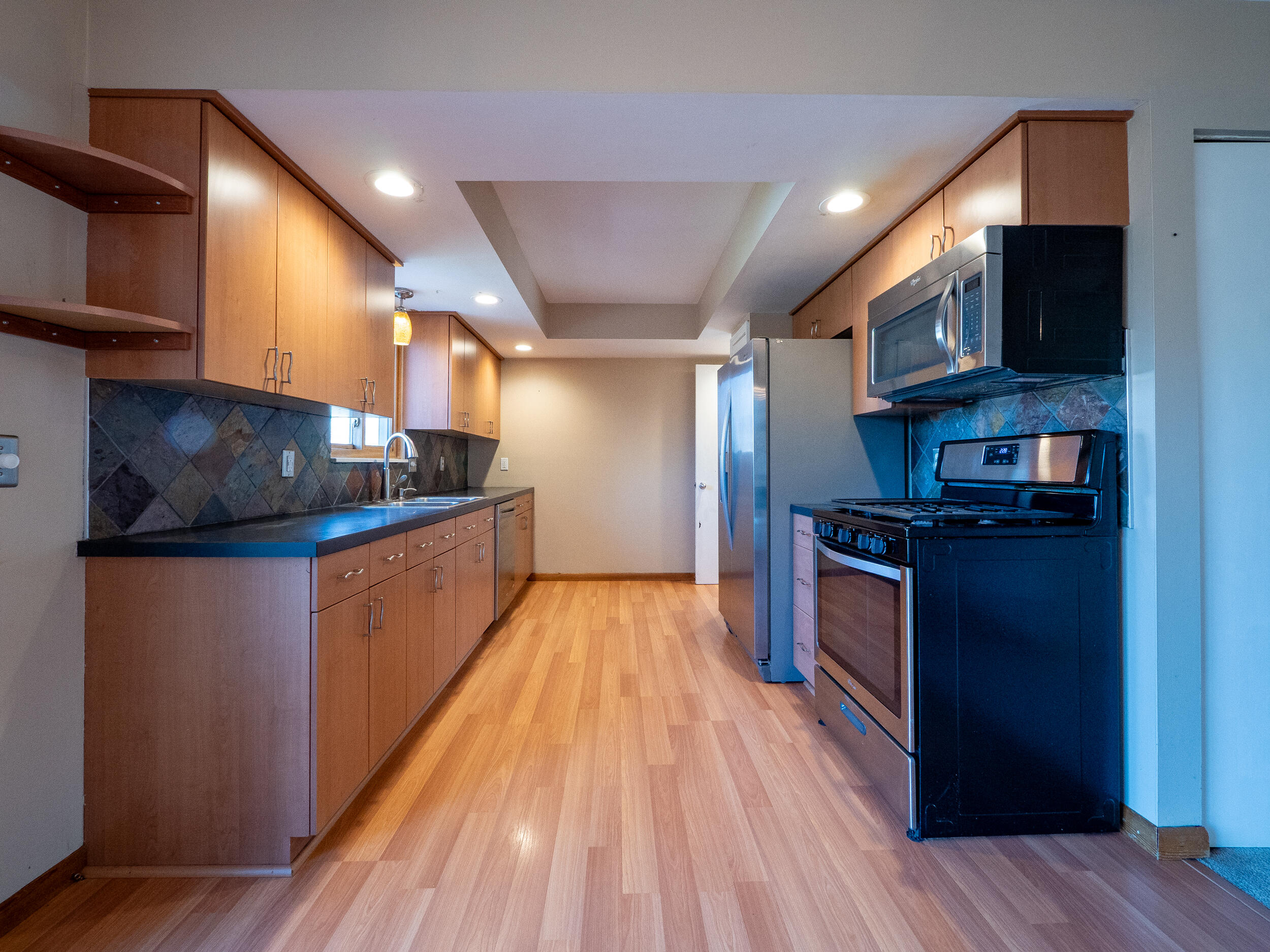 635 East Mill Street Capac, MI 48014 - Photo 14 of 29 Kitchen