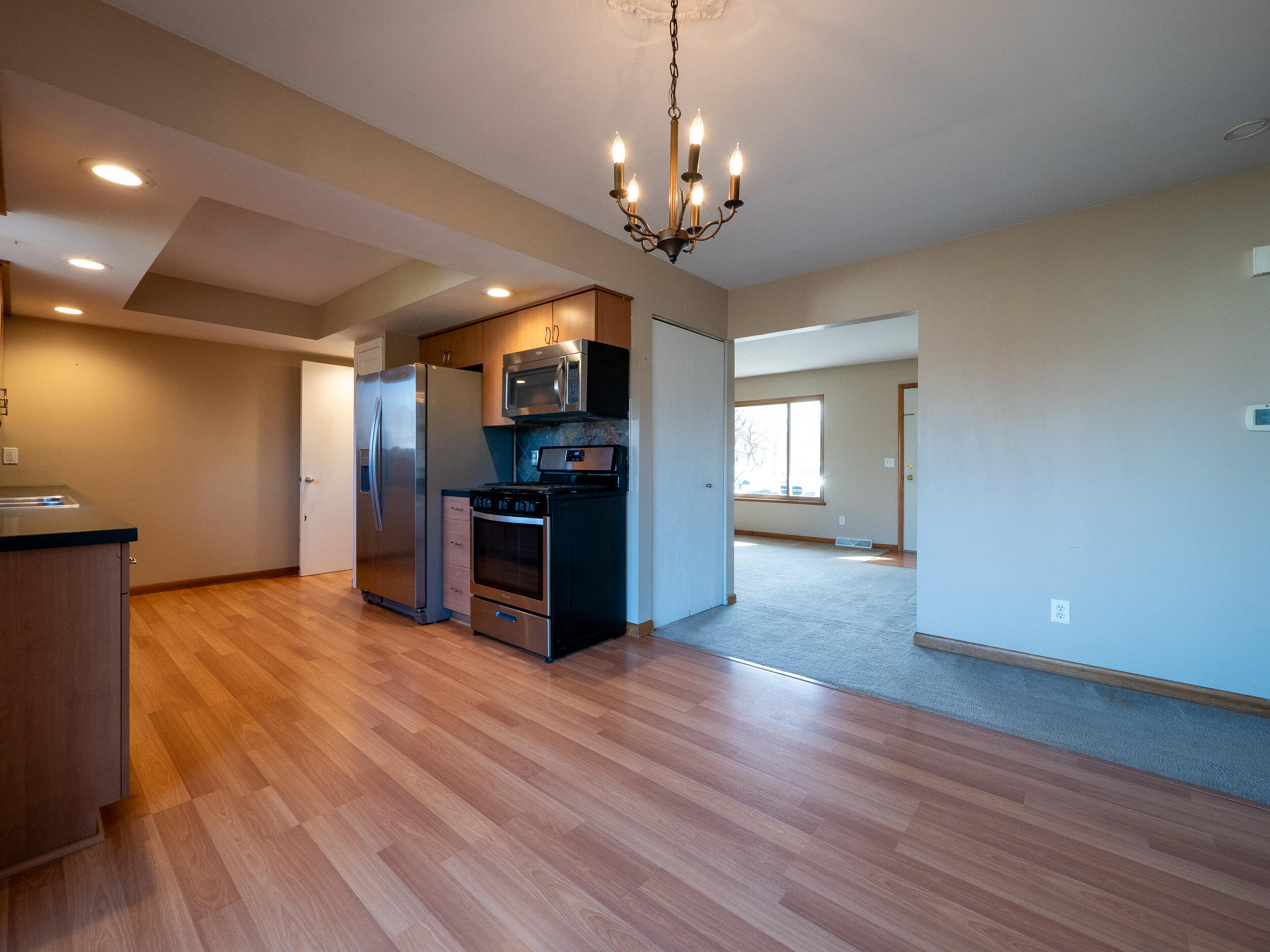 635 East Mill Street Capac, MI 48014 - Photo 16 of 29 Dining Area