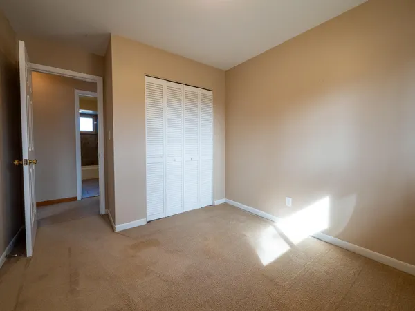 $227,500 | 635 East Mill Street, Capac, MI 48014