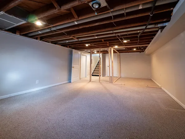 $227,500 | 635 East Mill Street, Capac, MI 48014