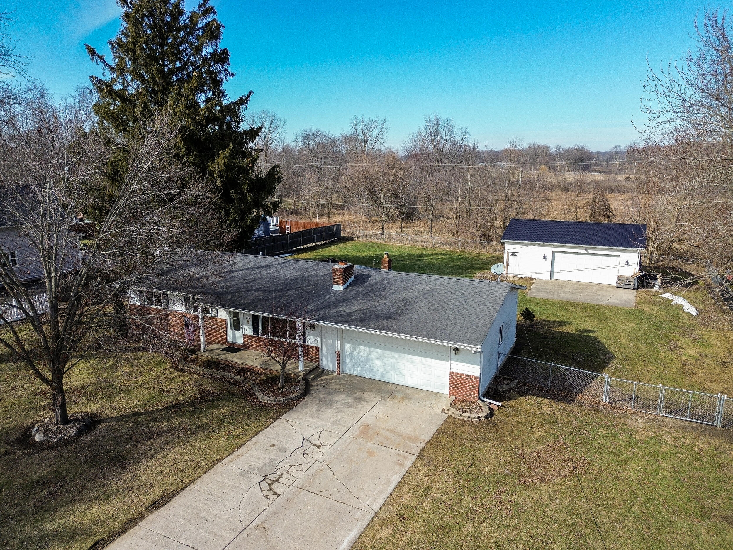 635 East Mill Street Capac, MI 48014 - Photo 5 of 29 Overhead View