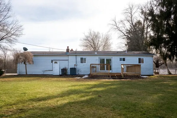 $227,500 | 635 East Mill Street, Capac, MI 48014