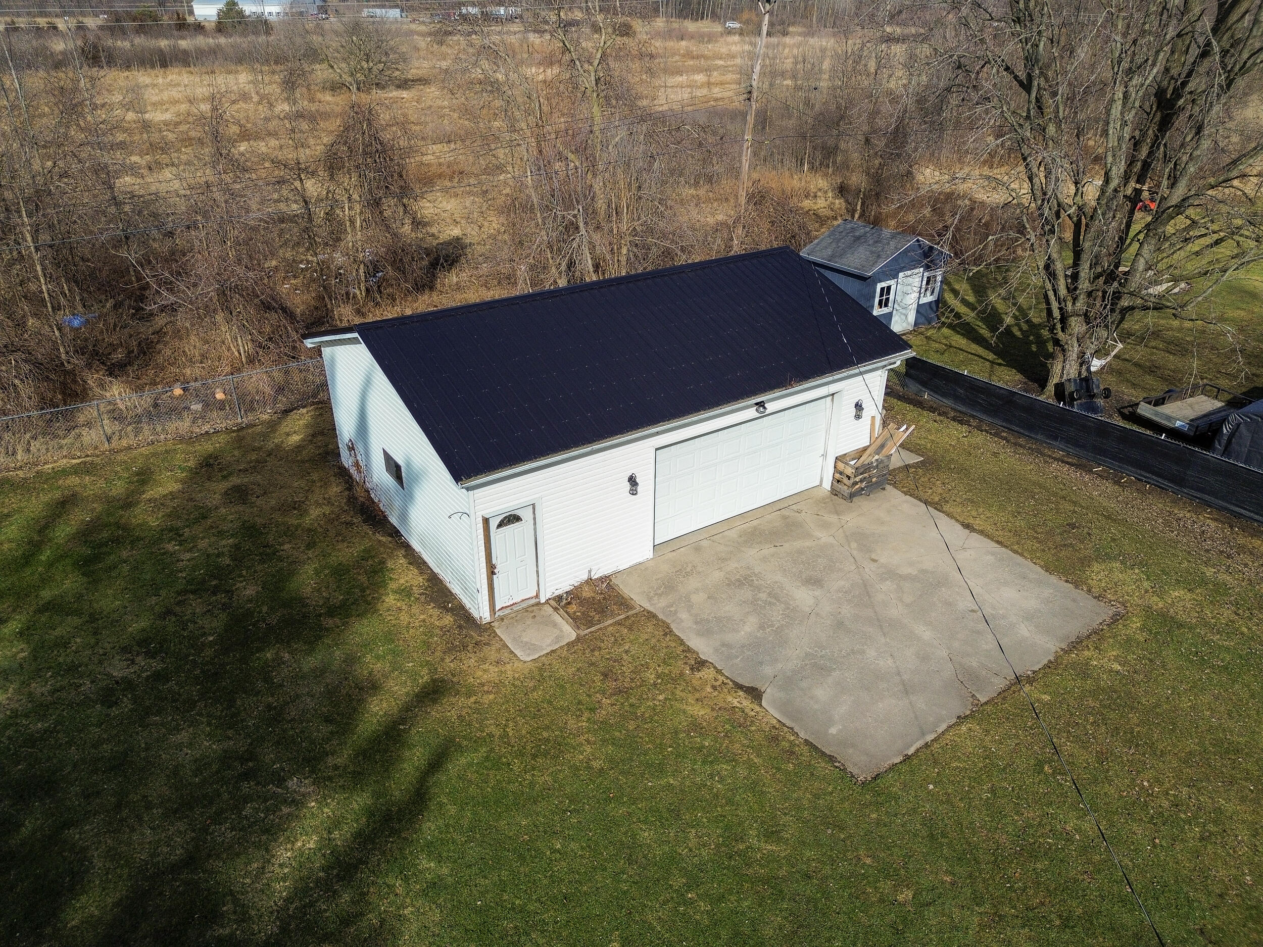 635 East Mill Street Capac, MI 48014 - Photo 8 of 29 Pole Barn Aerial
