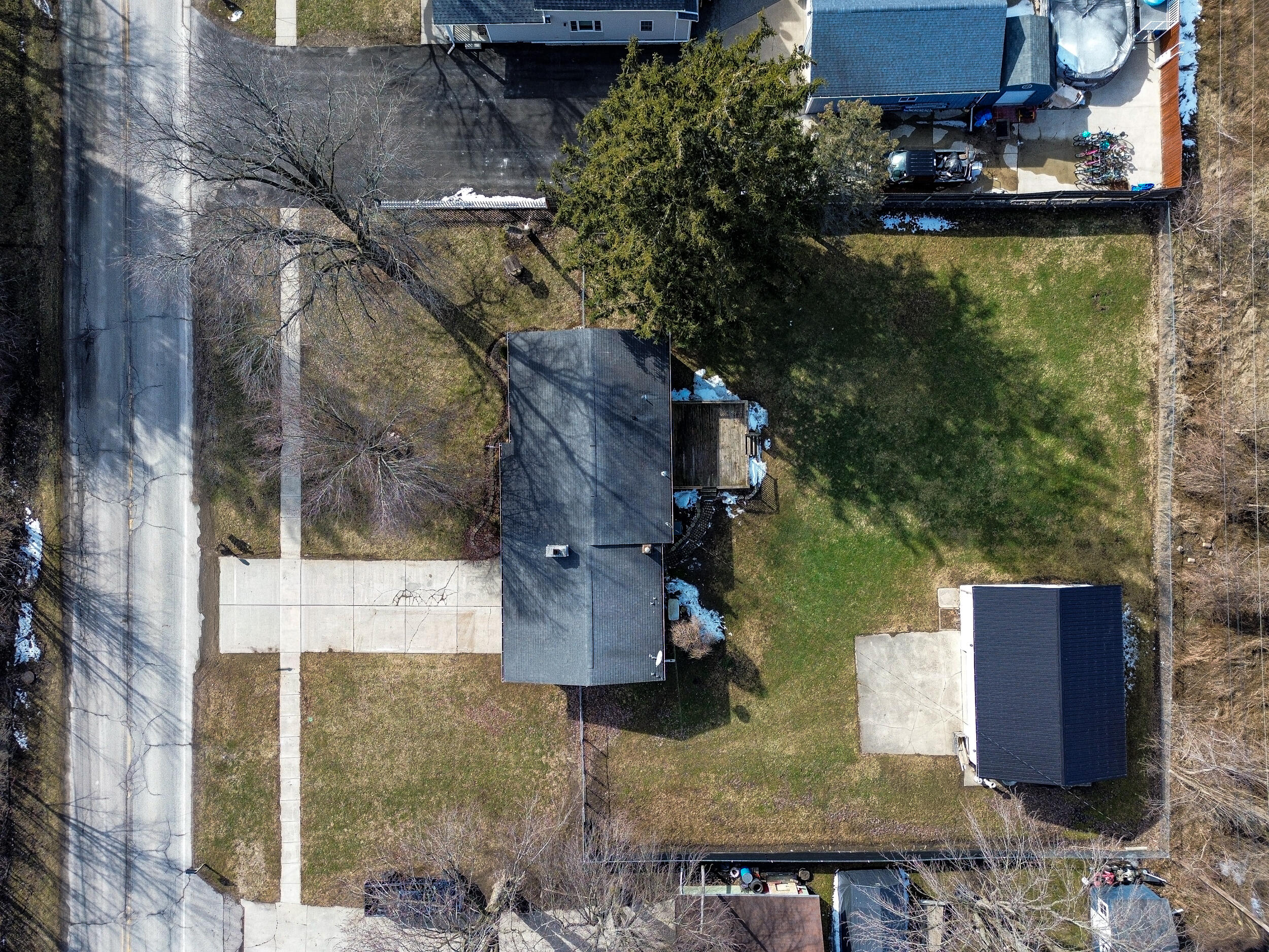 635 East Mill Street Capac, MI 48014 - Photo 9 of 29 Aerial View