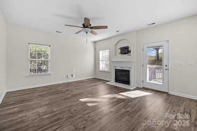 $550,000 | 2426 Tory Oak Place, Matthews, NC 28105