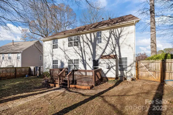 $535,000 | 2426 Tory Oak Place, Matthews, NC 28105