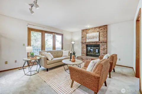 $1,350,000 | 7924 129th Place Southeast, Newcastle, WA 98056