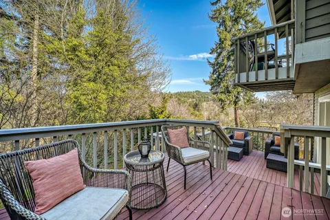 $1,350,000 | 7924 129th Place Southeast, Newcastle, WA 98056