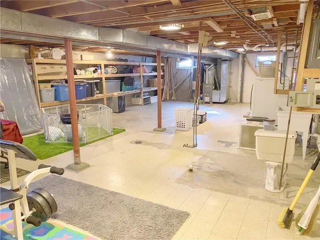 $235,000 | 13520 Cypress Avenue, Grandview, MO 64030