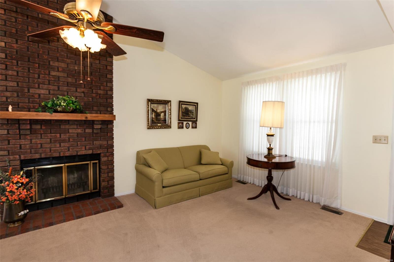 1322 Whispering Ridge Lane St. Peters, MO 63376 - Photo 8 of 40