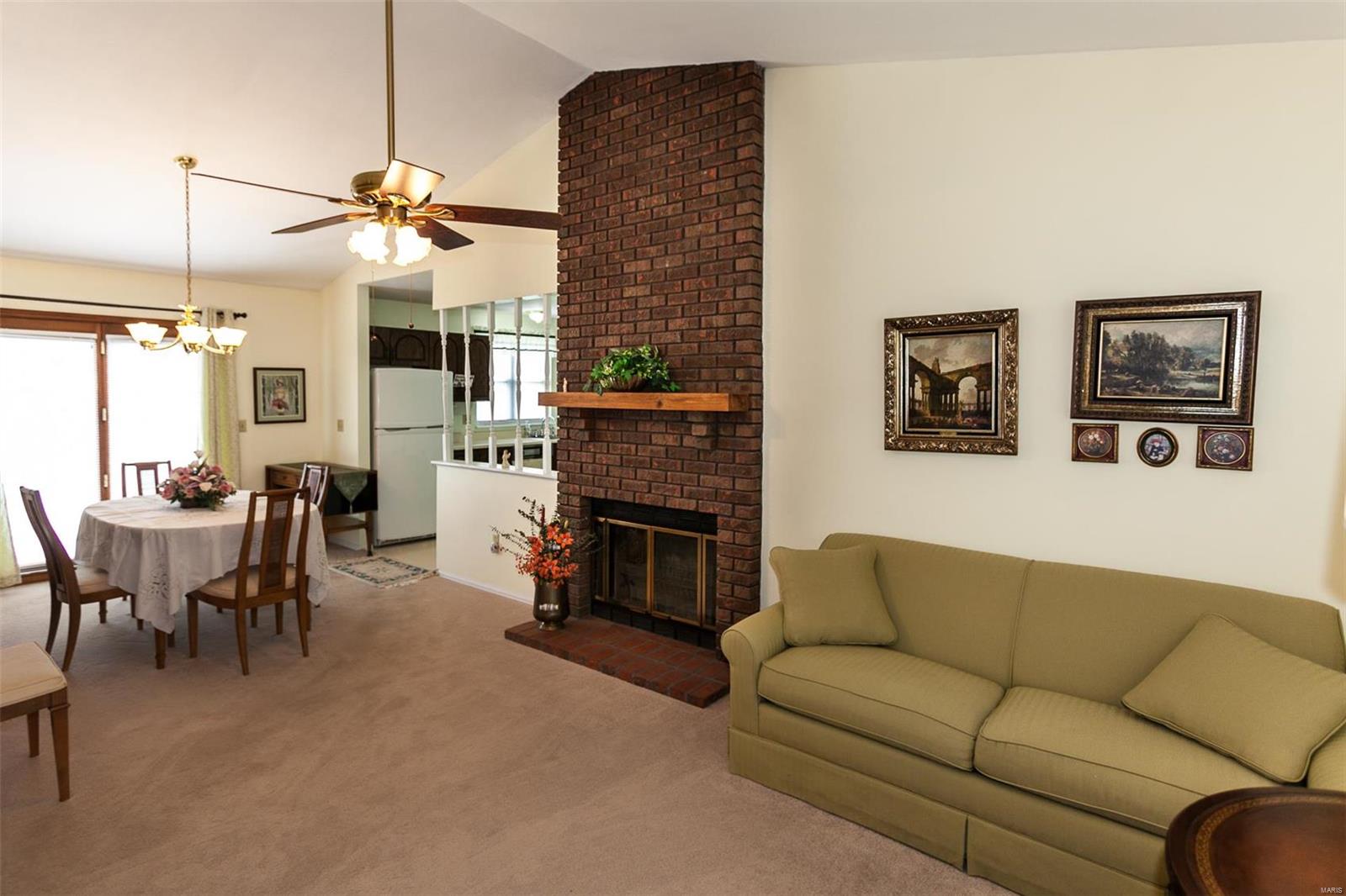 1322 Whispering Ridge Lane St. Peters, MO 63376 - Photo 9 of 40