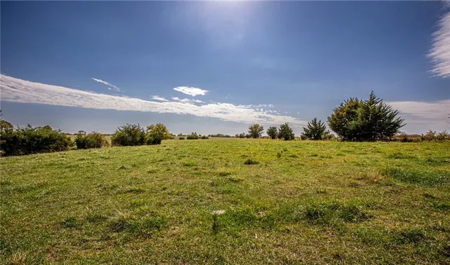 $1,500,000 | 311-th Switzer Road, Louisburg, KS 66053
