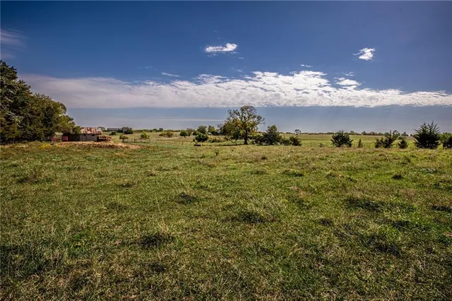 $1,500,000 | 311-th Switzer Road, Louisburg, KS 66053
