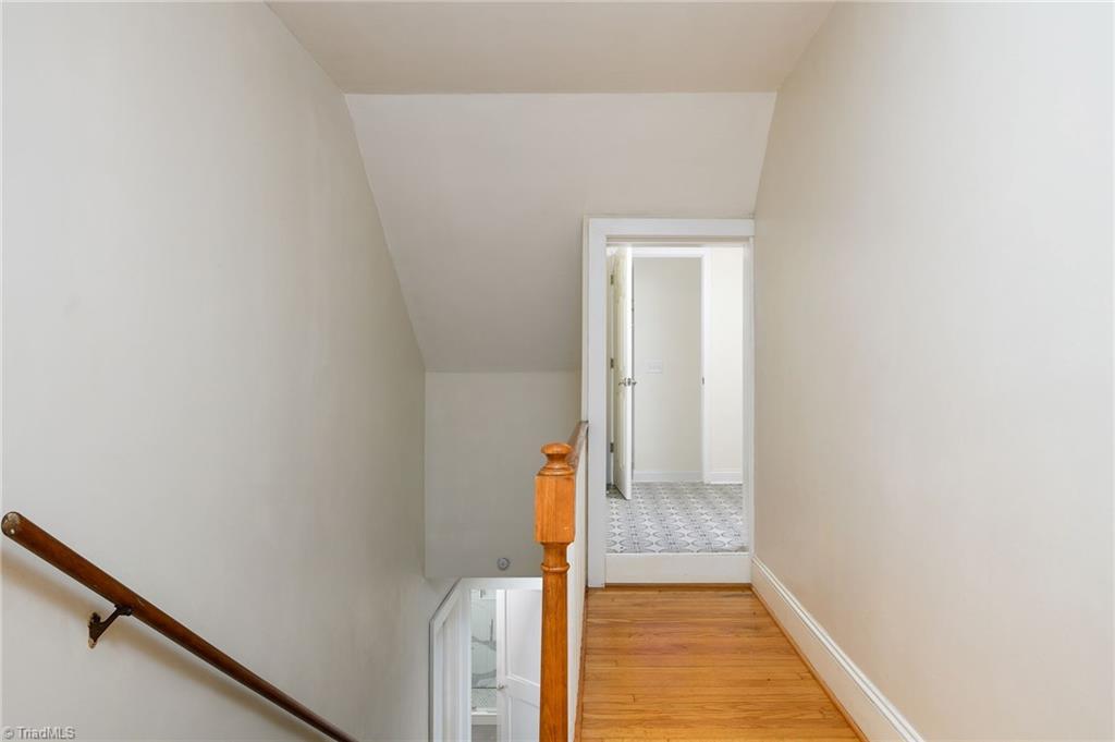 500 Midway School Road Lexington, NC 27295 - Photo 22 of 36 Hallway upstairs