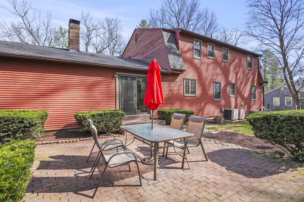 100 Ridgecrest Drive Westfield, MA 01085 - Photo 28 of 32