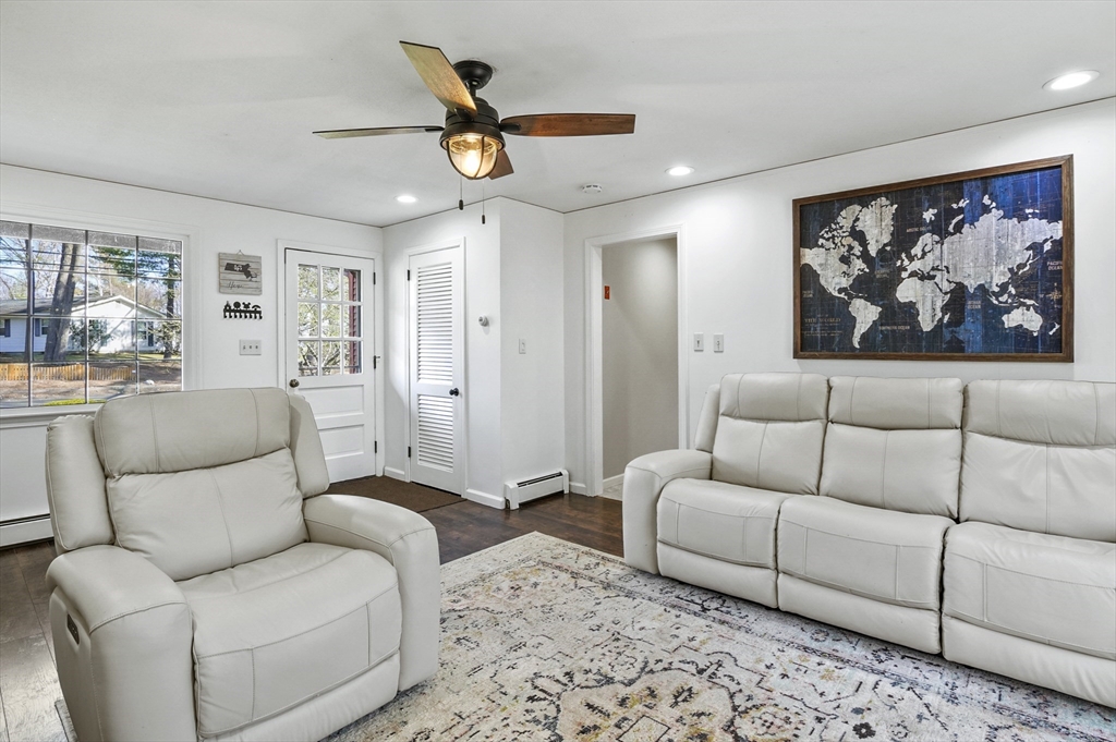 100 Ridgecrest Drive Westfield, MA 01085 - Photo 5 of 32