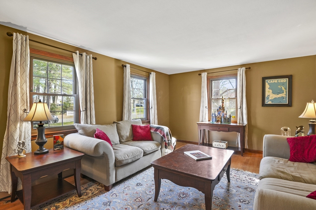 100 Ridgecrest Drive Westfield, MA 01085 - Photo 7 of 32