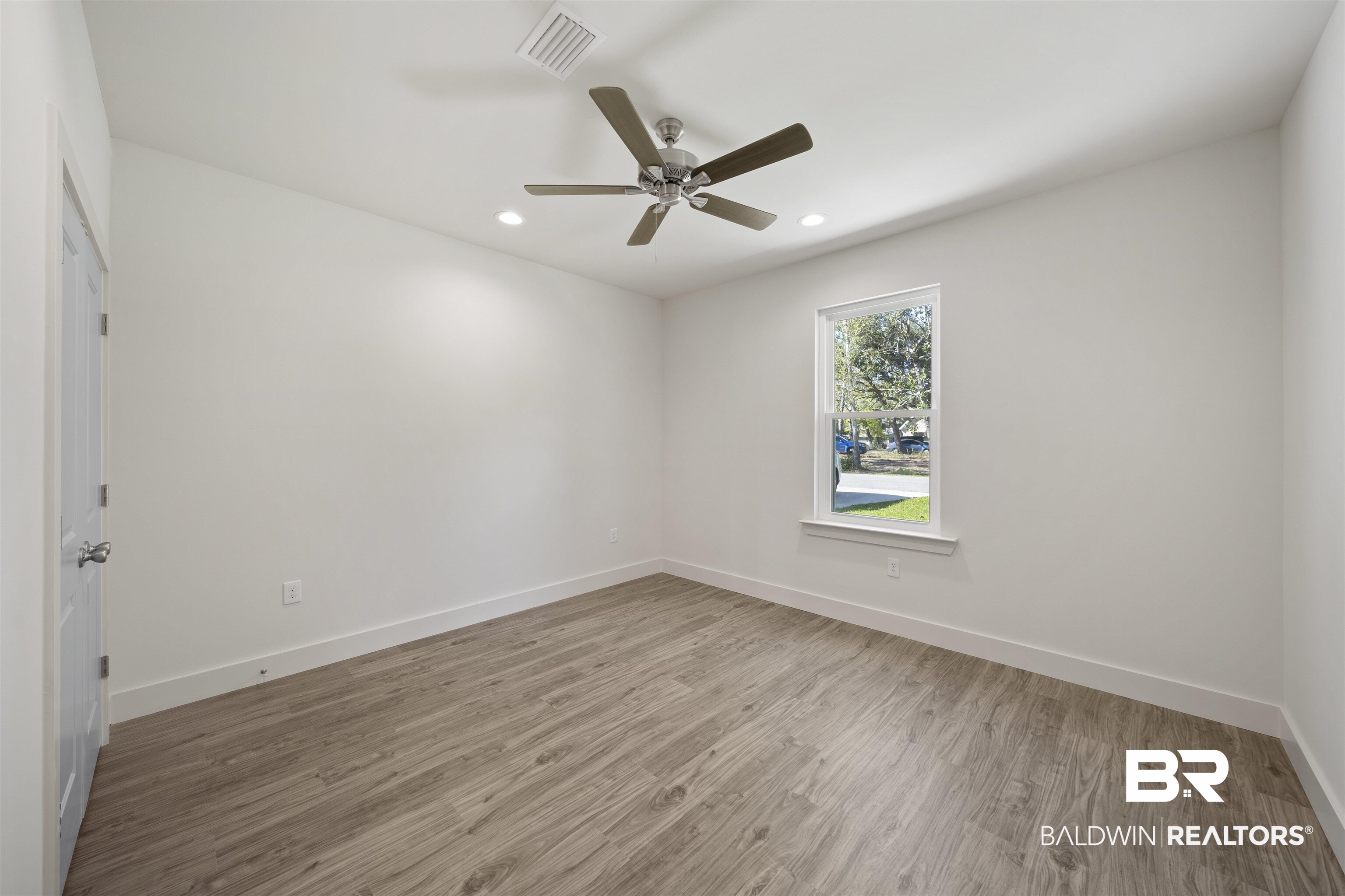 28674 Sampson Avenue Orange Beach, AL 36561 - Photo 40 of 50