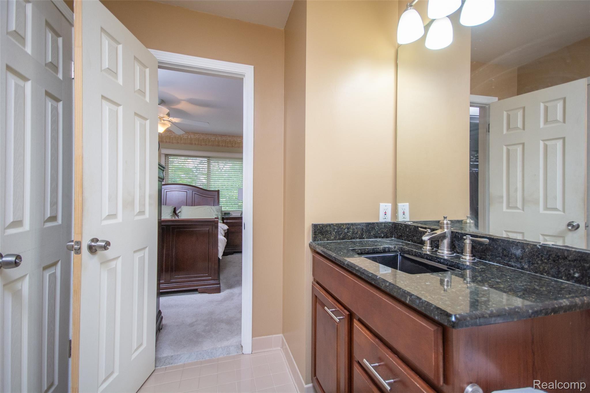 1491 Colony Drive Rochester, MI 48307 - Photo 20 of 32 DSC_7759.jpg