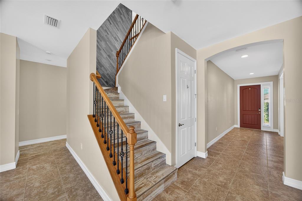 1048 Bradberry Drive Nokomis, FL 34275 - Photo 19 of 54