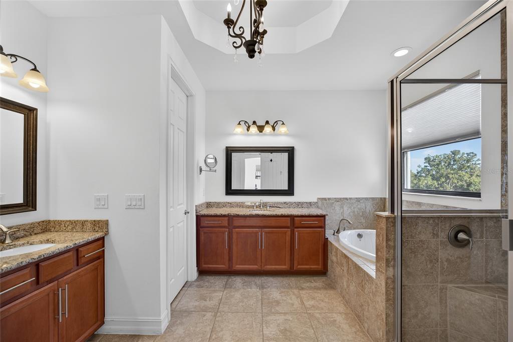 1048 Bradberry Drive Nokomis, FL 34275 - Photo 26 of 54