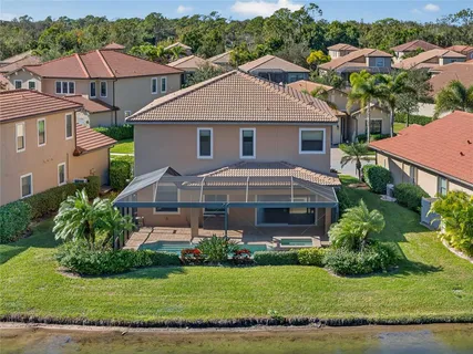 $695,000 | 1048 Bradberry Drive, Nokomis, FL 34275
