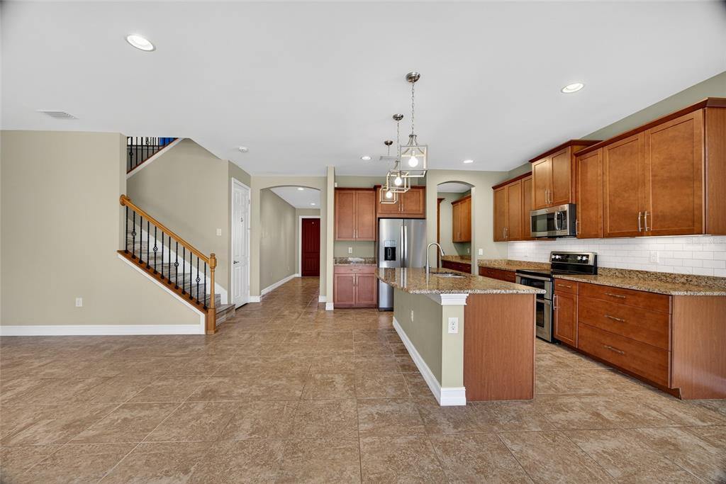 1048 Bradberry Drive Nokomis, FL 34275 - Photo 7 of 54