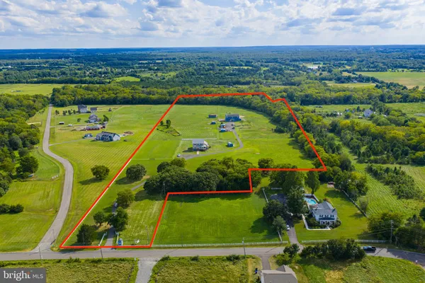 $1,450,000 | 11801 Parkgate Drive, Nokesville, VA 20181