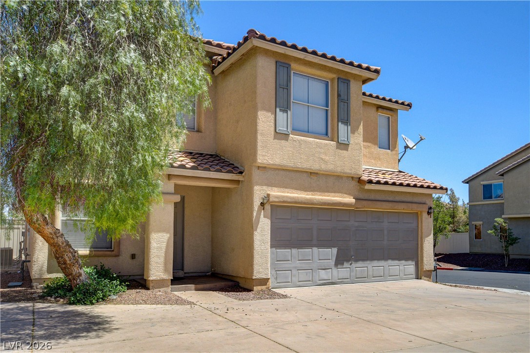 535 Albacate Street Henderson, NV 89015 - Photo 4 of 40