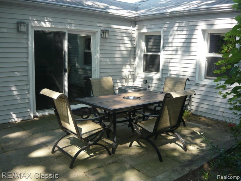 2807 Normandy Road Royal Oak, MI 48073 - Photo 12 of 13 patio area.jpg