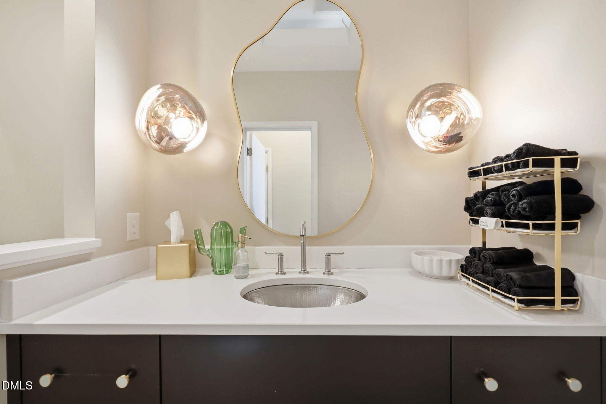 2828 Exeter Circle Raleigh, NC 27608 - Photo 21 of 67