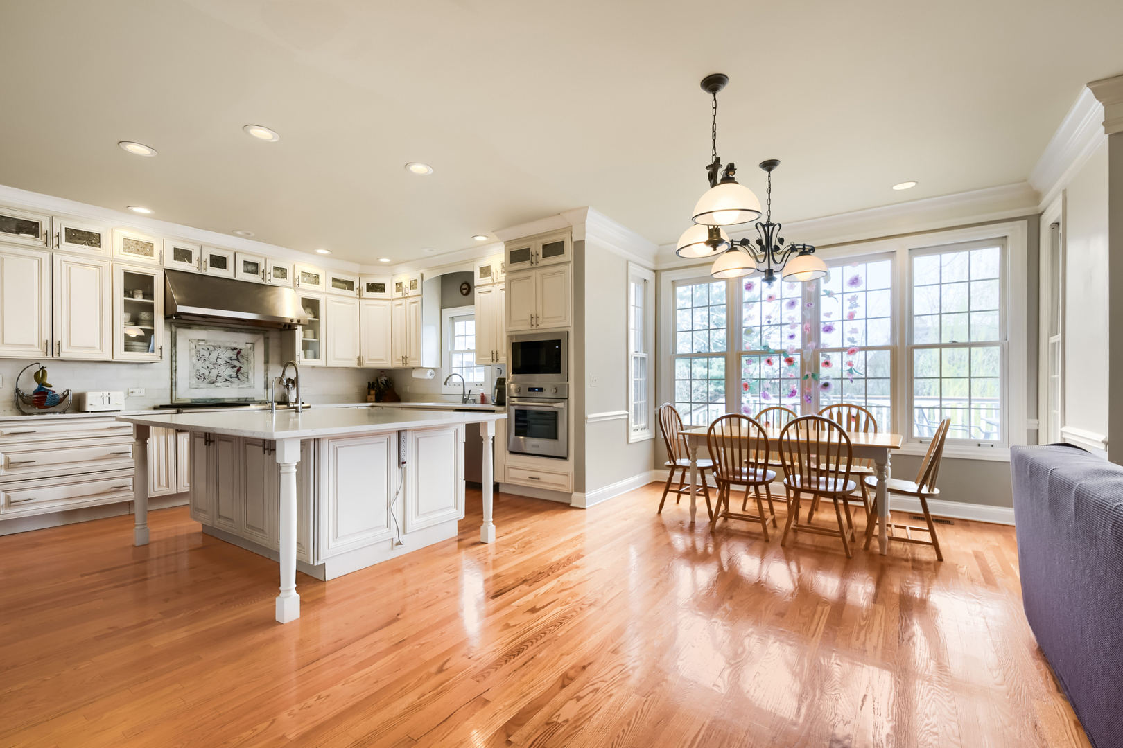 56 Ridgefield Lane Willowbrook, IL 60527 - Photo 12 of 38