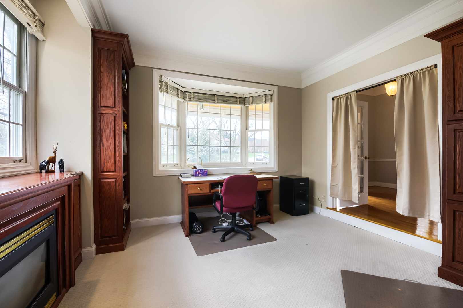 56 Ridgefield Lane Willowbrook, IL 60527 - Photo 5 of 38