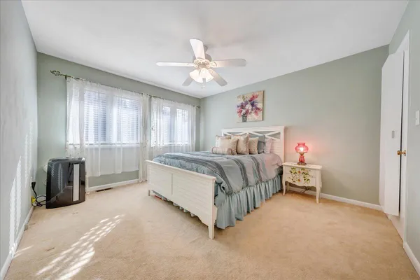 $714,600 | 287 Waterside Drive, Moneta, VA 24121