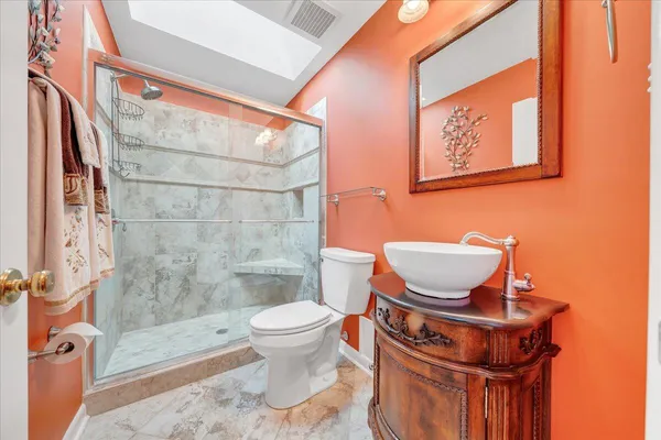 $714,600 | 287 Waterside Drive, Moneta, VA 24121