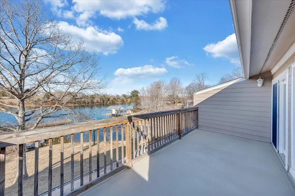 $714,600 | 287 Waterside Drive, Moneta, VA 24121