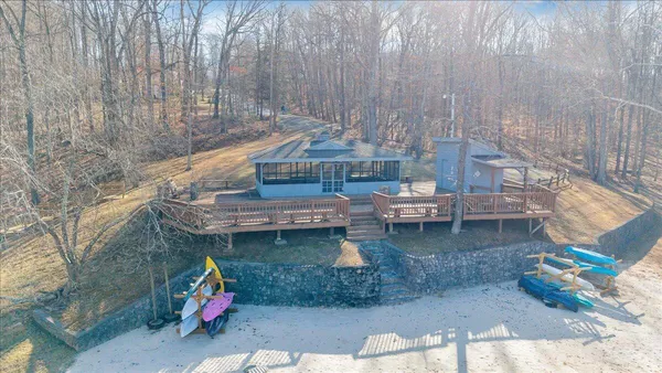 $714,600 | 287 Waterside Drive, Moneta, VA 24121