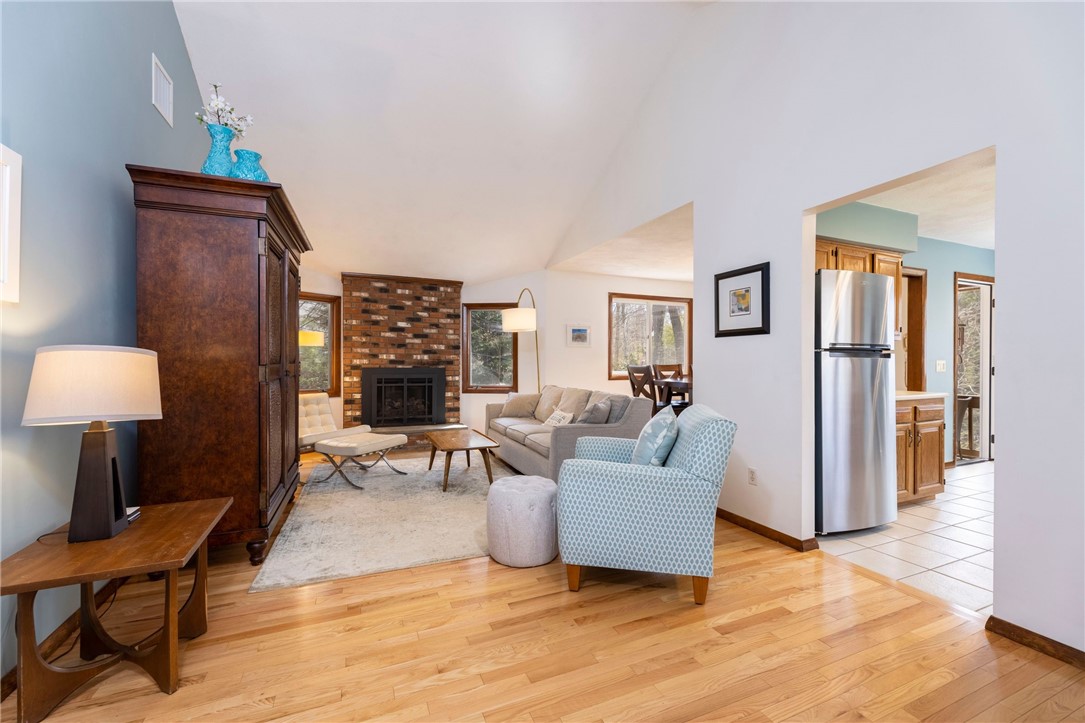 34 Donizetti Road Westerly, RI 02891 - Photo 3 of 50