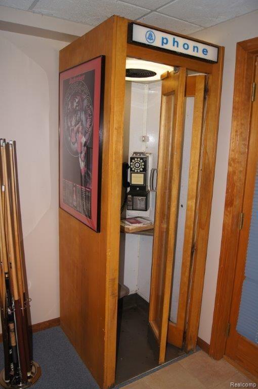 2688 Klam Road Lapeer, MI 48446 - Photo 27 of 39 2688 Klam 027.jpg